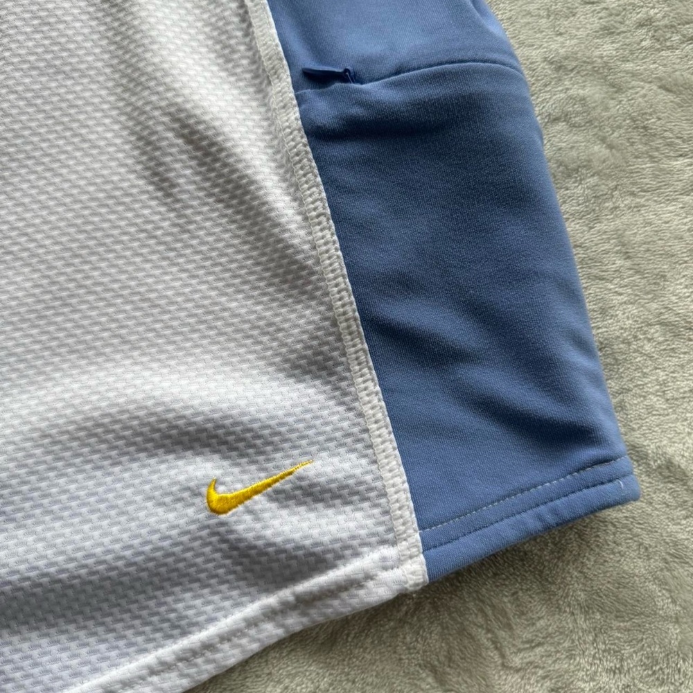 Vintage Nike ‘Sphere Dry’ Running Top - Picture 3 of 8
